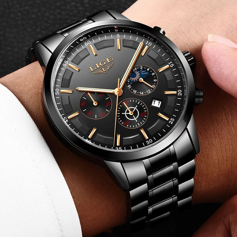 Men's Circular Steel Watch with Mineral Glass and Water Resistance