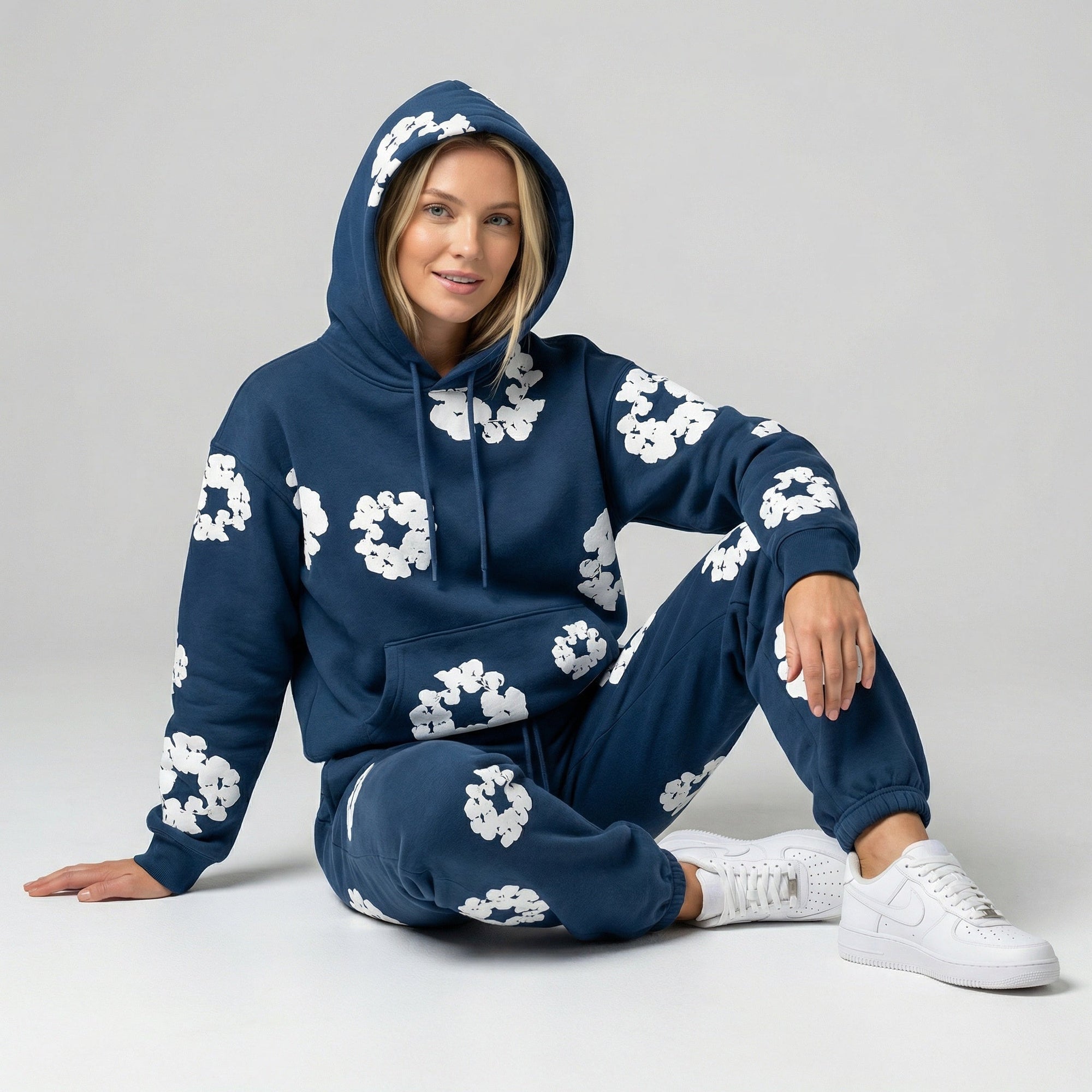 Women's 2-Piece Tracksuit Hoodie and Jogging Pants Set
