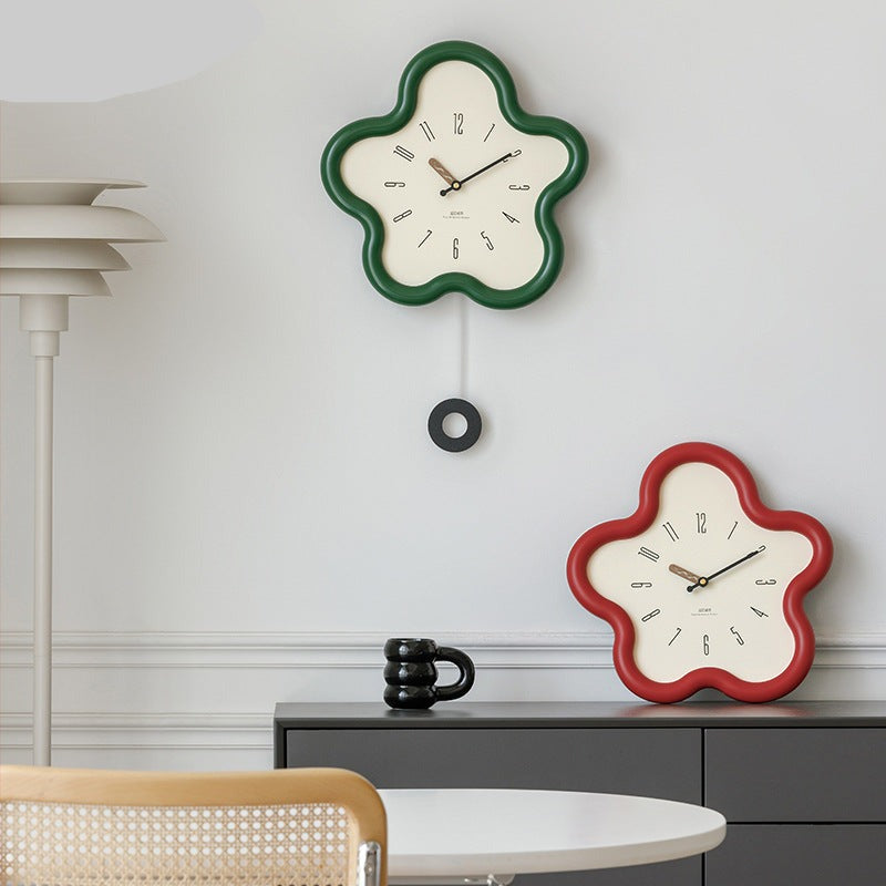 3D Bloom Pendulum Clock for Whisper-Quiet Environment