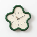 3D Bloom Pendulum Clock for Whisper-Quiet Environment