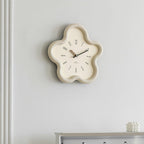 3D Bloom Pendulum Clock for Whisper-Quiet Environment