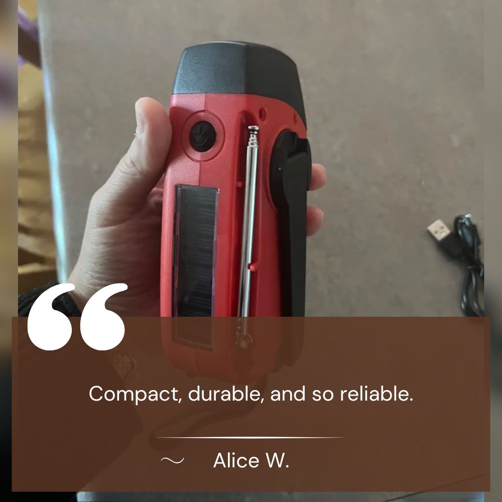 Wind Up Radio Multifunctional Emergency Device