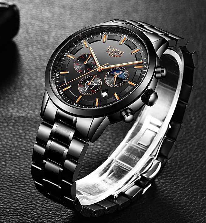 Men's Circular Steel Watch with Mineral Glass and Water Resistance